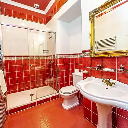 Grand Praha 4*