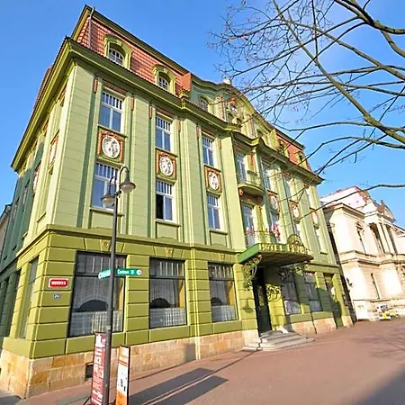 Grand Praha Hotel Jičín