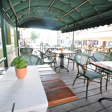 Grand Praha מלון 4*
