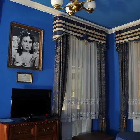 Hotel Grand Praha 4*