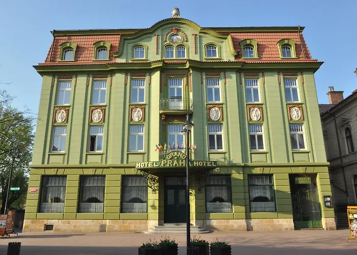 Grand Praha מלון